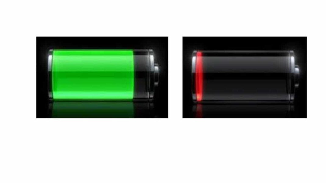 2 batterier grönt fulladdad rött nästan slut